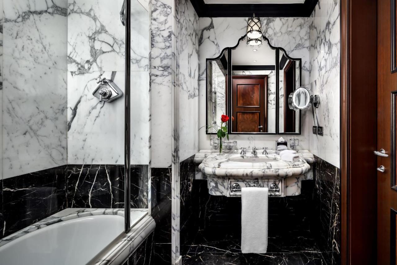 Hotel Danieli, Venice Veneza Exterior foto Bathroom