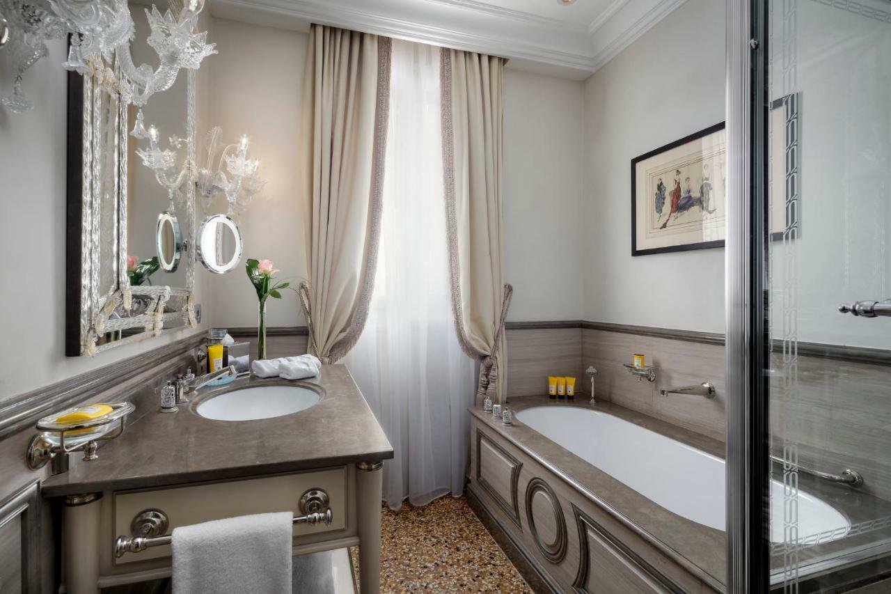Hotel Danieli, Venice Veneza Exterior foto Bathroom